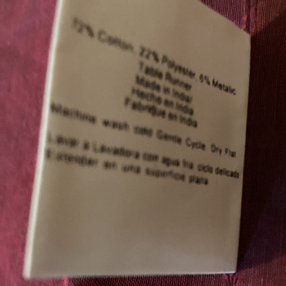 Tablewear By Marsha Blanke NWOT Table Runner Burgundy Color Made in India - Picture 7 of 7